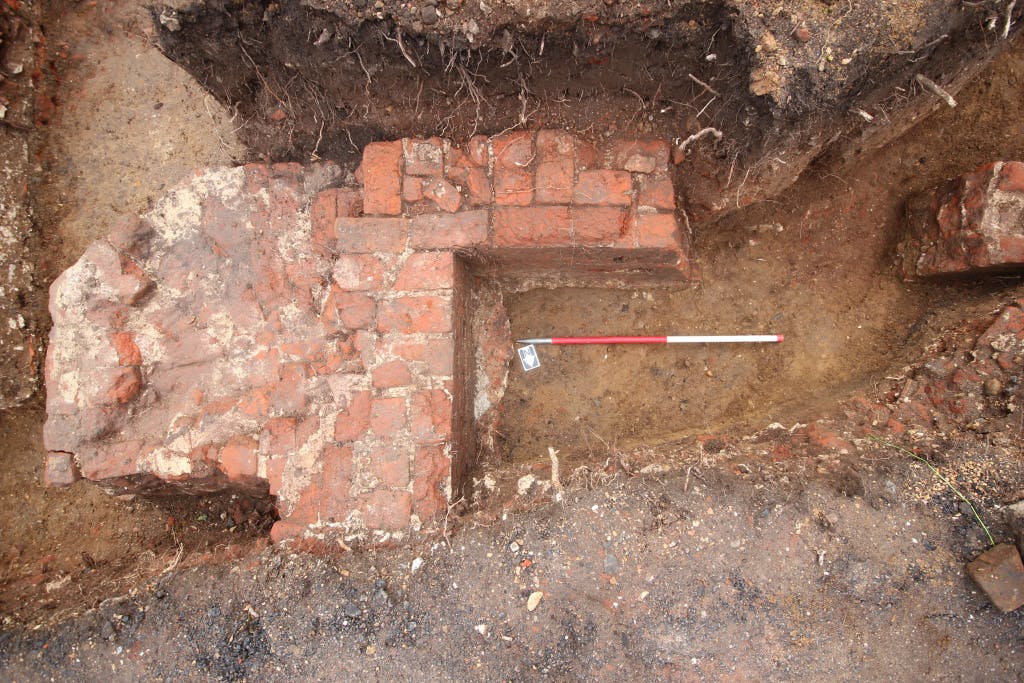 Building B.
West front excavations, 2019
