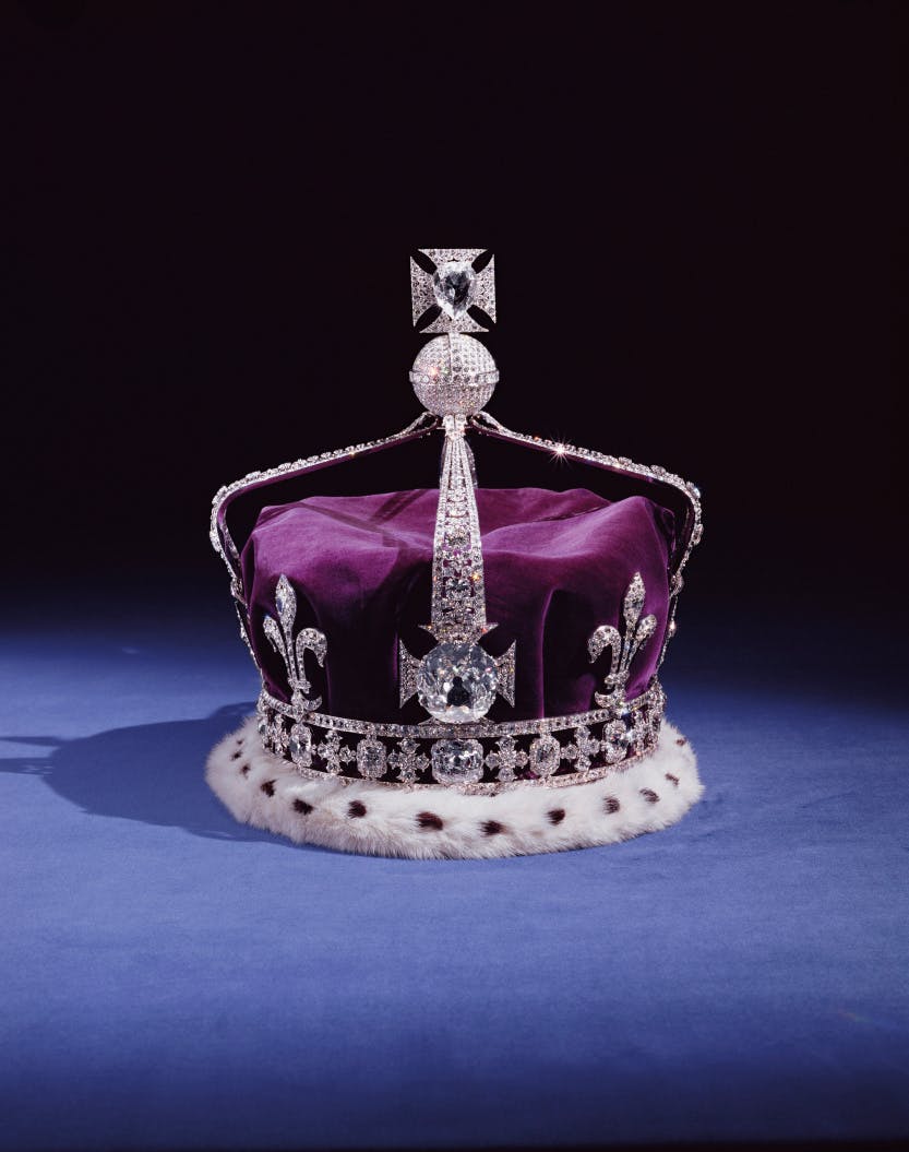 Photo of The Crown of Queen Elizabeth.