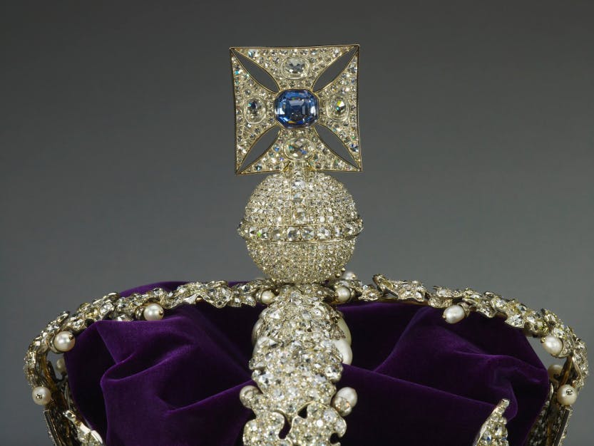 Close of St Edward's Sapphire in Imperial State Crown